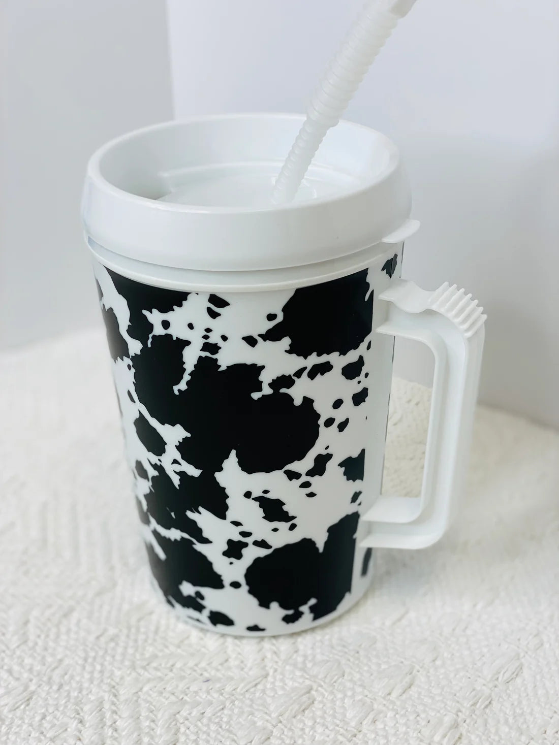 Insulated 34oz Trucker mugs.