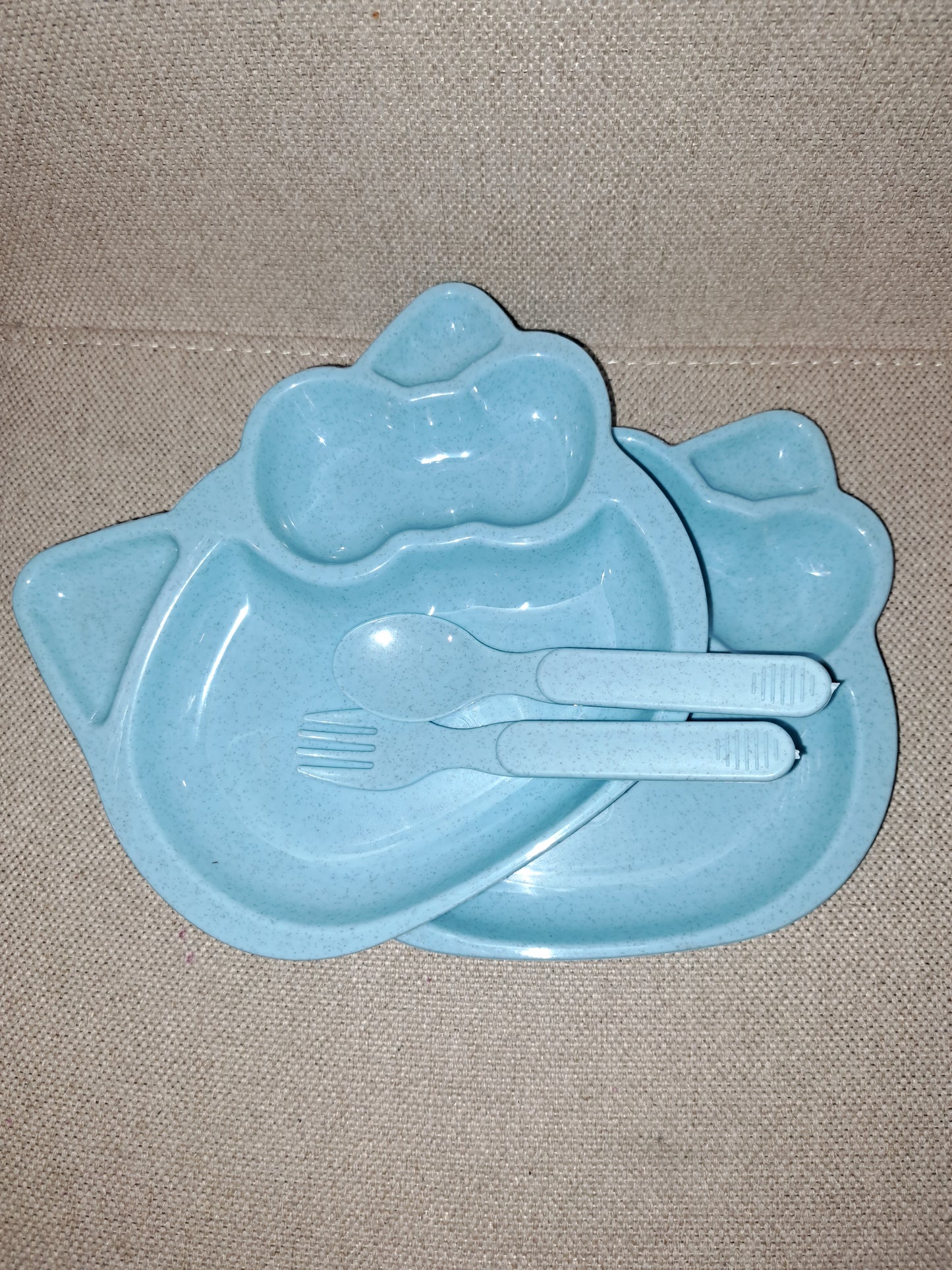 HK toddler/child plates and silverware